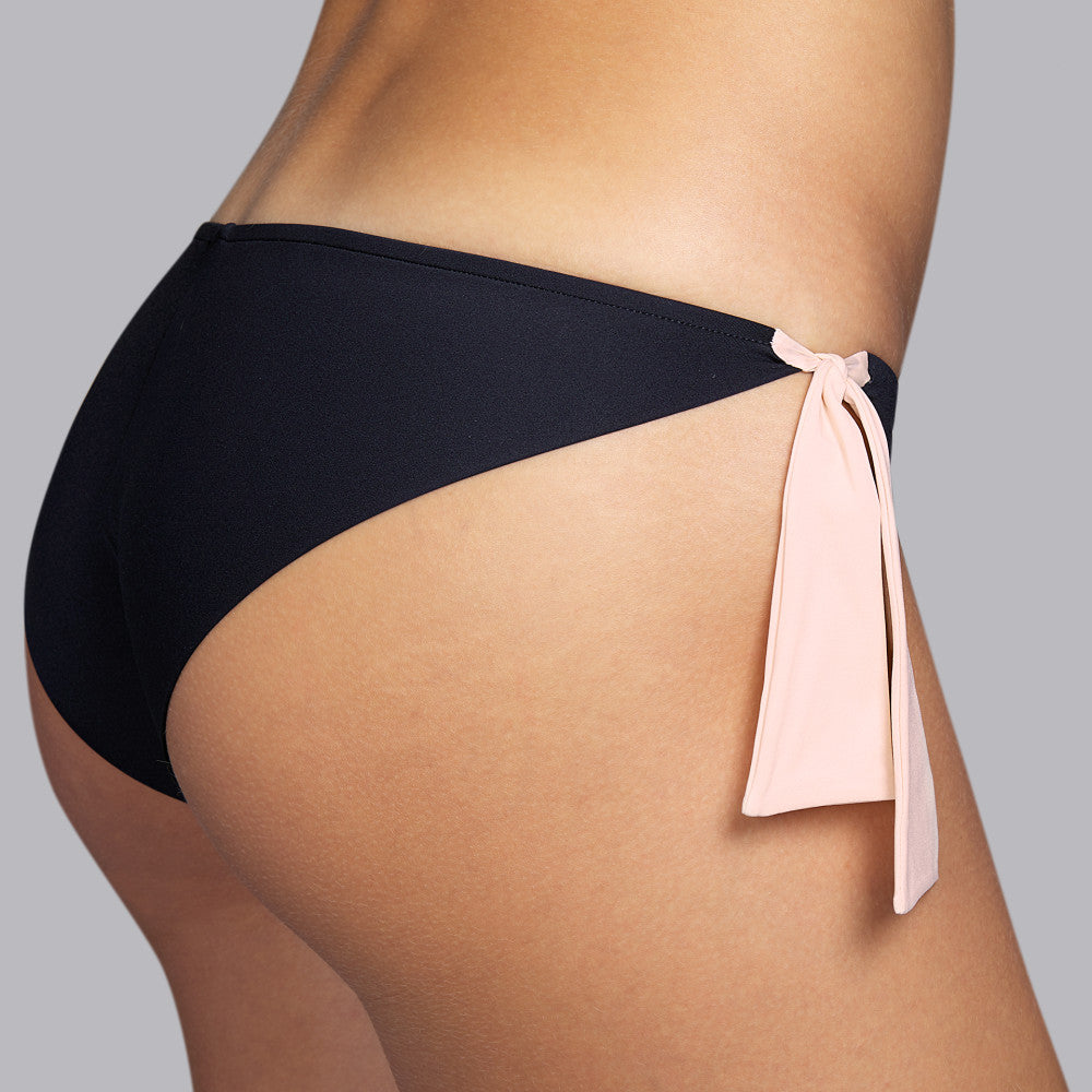 london-swimwear-notting-hill Andres Sarda Belle bikini briefs with adjustable side ties and cute, elegant cream bow detail.